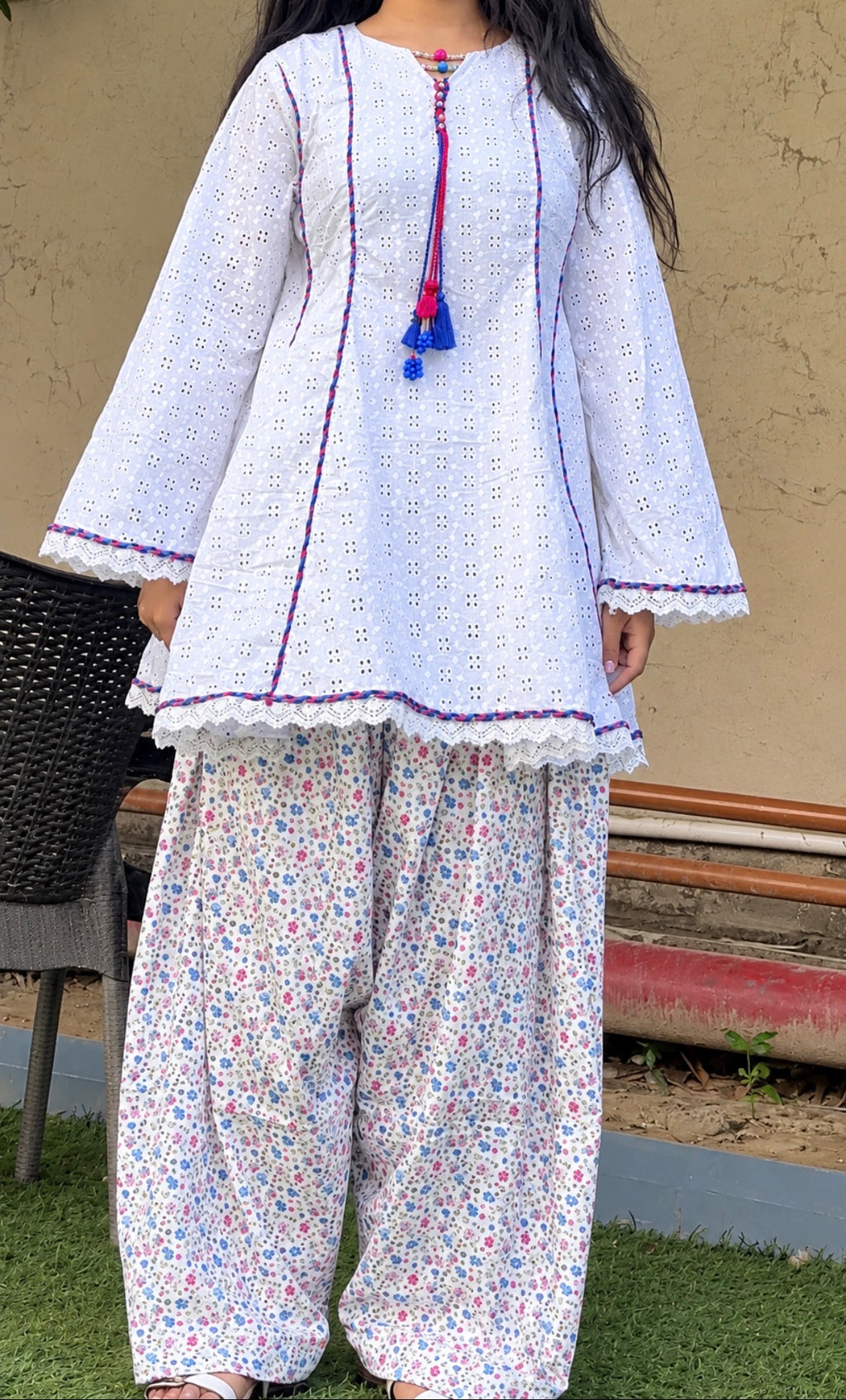 WHITE FARSHI CORD SET
